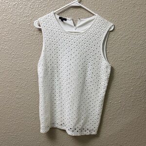 TALBLOTS  PETITES Elegant White Sleeveless Top